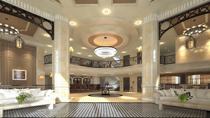 Iris là một khách sạn 3 sao có tiếng tại Đà Lạt, được biết đến với phong cách hoàng gia Châu Âu tráng lệ