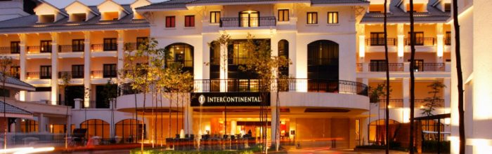  Khách sạn Intercontinental Ha Noi Westlake có view hướng thẳng ra hồ Tây nổi tiếng