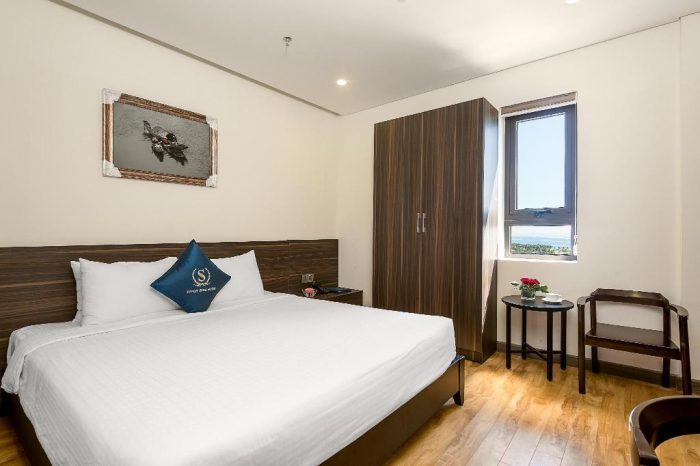 Không gian rộng rãi, thoáng mát tại khách sạn Sepon Blue Hotel Đà Nẵng