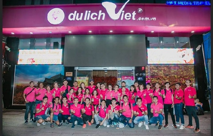 Đội ngũ nhân viên trẻ, năng động của DU lịch Việt